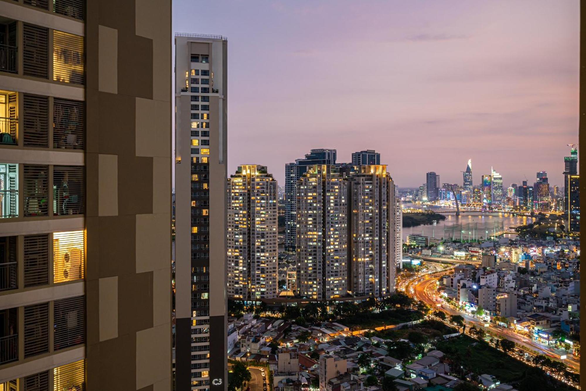 Luxury Apartment At Vinhomes Central Park مدينة هوشي منه المظهر الخارجي الصورة