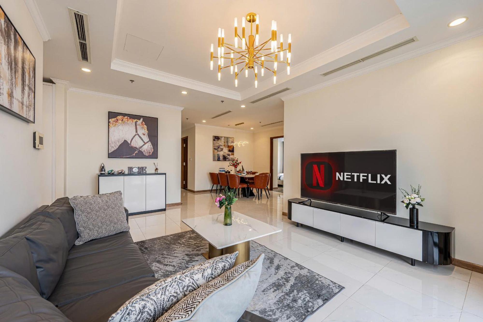 Luxury Apartment At Vinhomes Central Park مدينة هوشي منه المظهر الخارجي الصورة